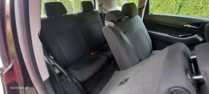 Chevrolet Orlando 26