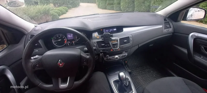 Renault Laguna III 30