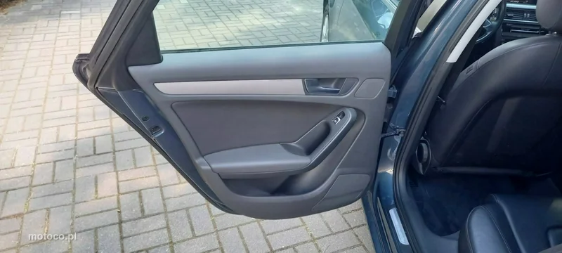 Audi A4 B8 26