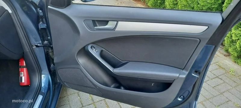 Audi A4 B8 34
