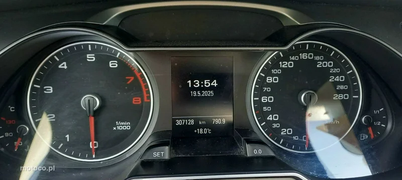 Audi A4 B8 35