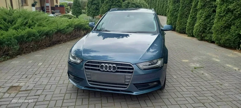 Audi A4 B8 9