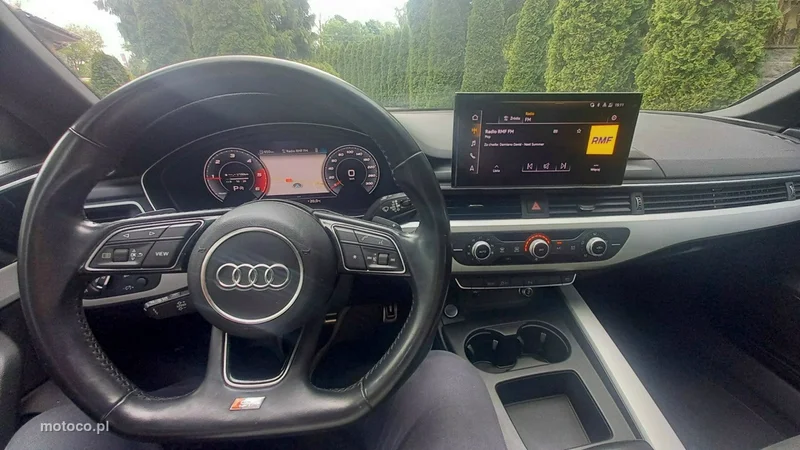 Audi A4 B9 44