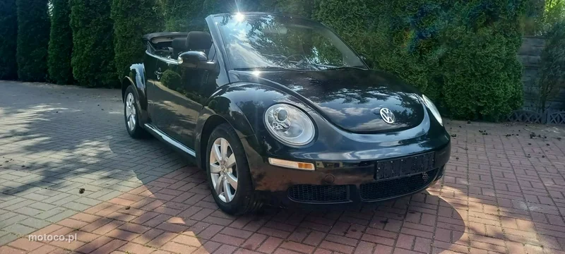 Volkswagen New Beetle 2