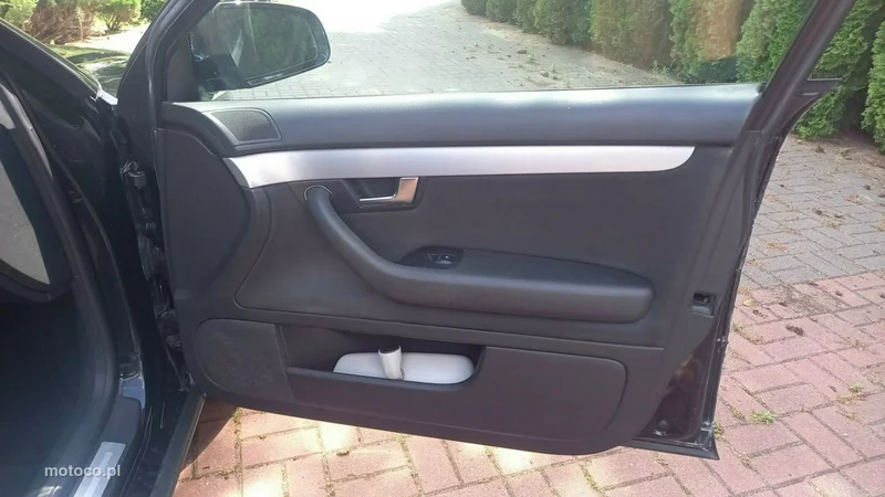Audi A4 B7 23
