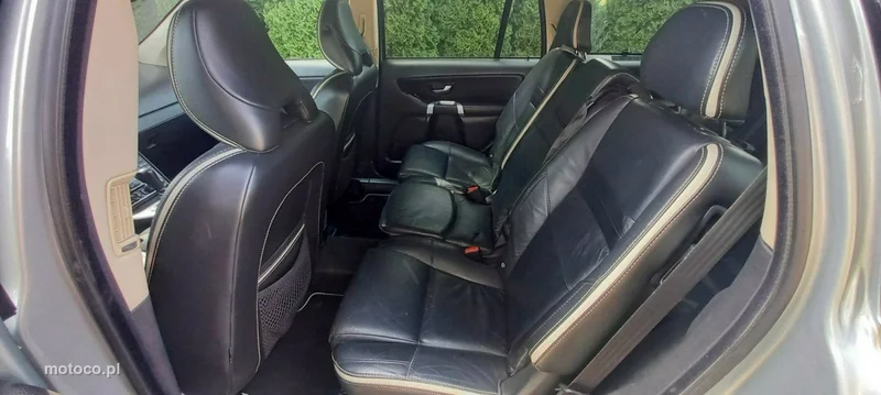 Volvo XC 90 19