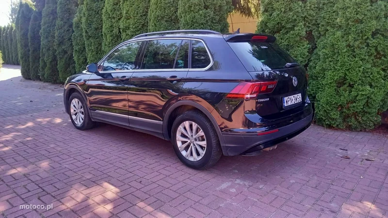 Volkswagen Tiguan AD 16