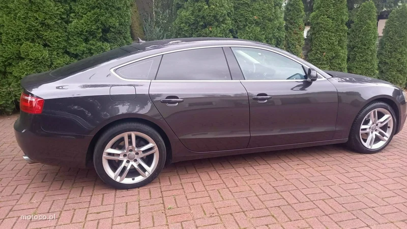 Audi A5 8T 19