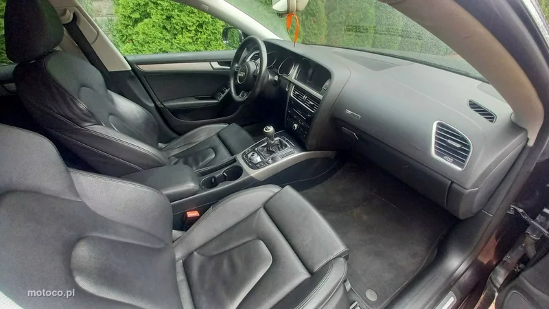 Audi A5 8T 32