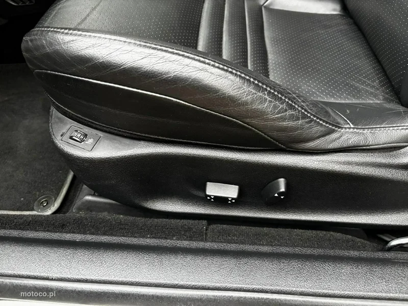 Peugeot 407 25
