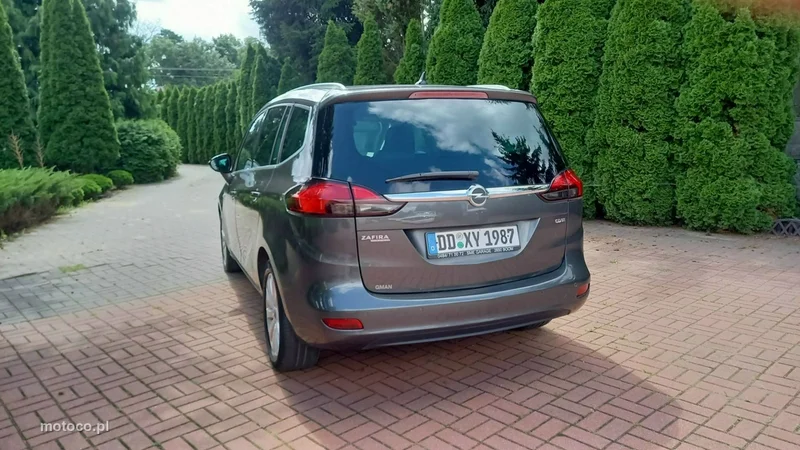 Opel Zafira C Tourer 18