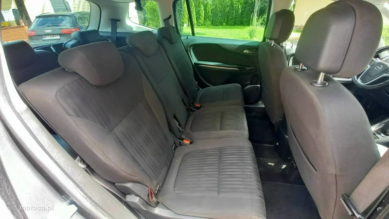 Opel Zafira C Tourer 30