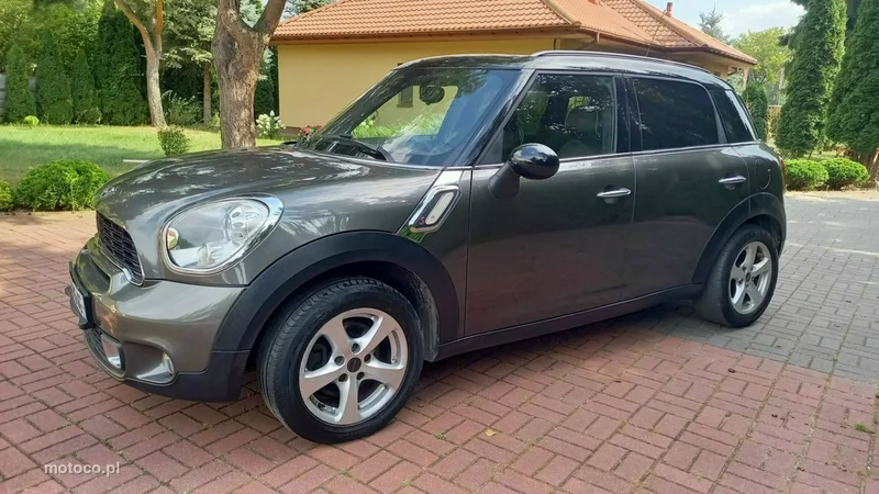 MINI Countryman 9