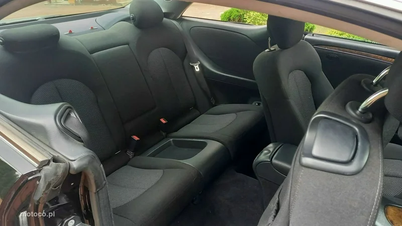 Mercedes-Benz Klasa E W212 E 200 20