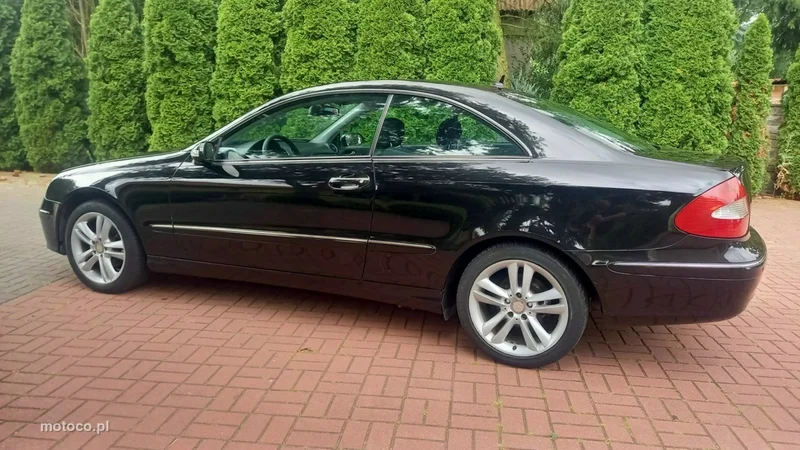 Mercedes-Benz Klasa E W212 E 200 9