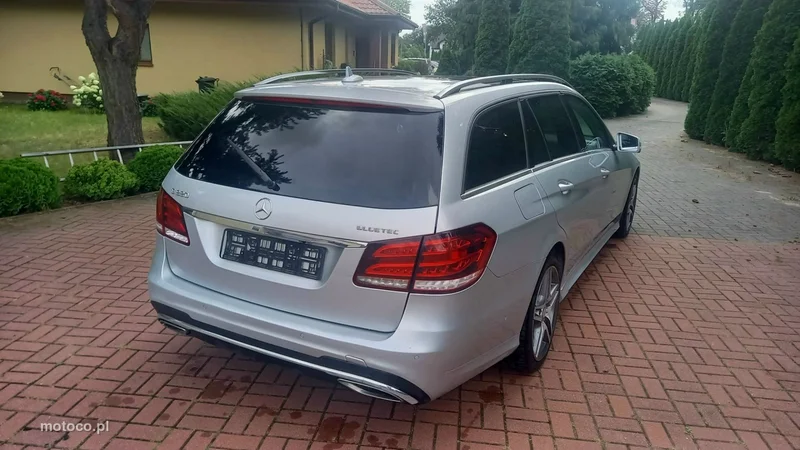 Mercedes-Benz Klasa E W212 E 220 20