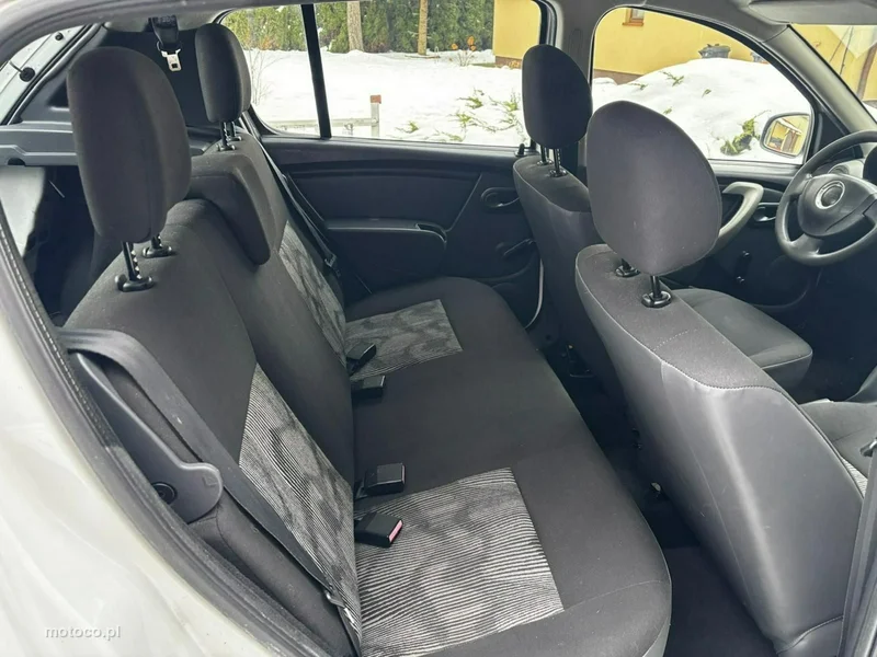 Dacia Sandero 23
