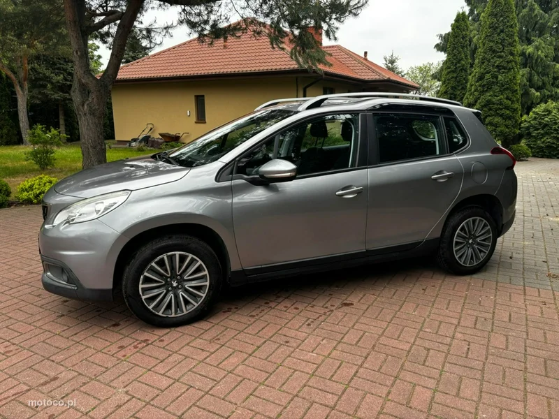 Peugeot 2008 9