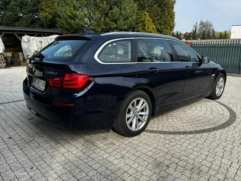 BMW Seria 5 F10 520 23