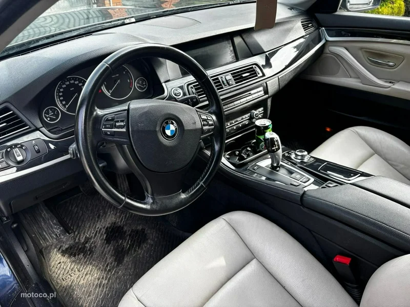 BMW Seria 5 F10 520 31