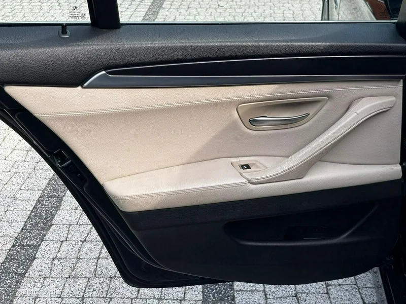 BMW Seria 5 F10 520 34