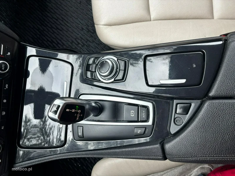 BMW Seria 5 F10 520 43