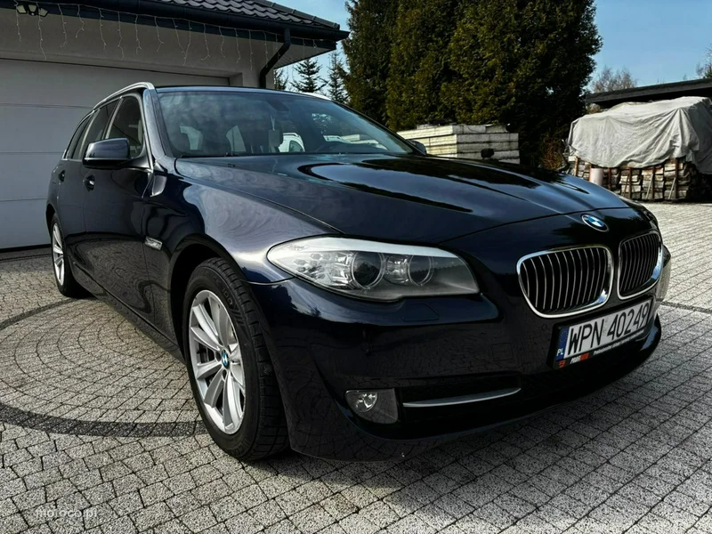 BMW Seria 5 F10 520 9