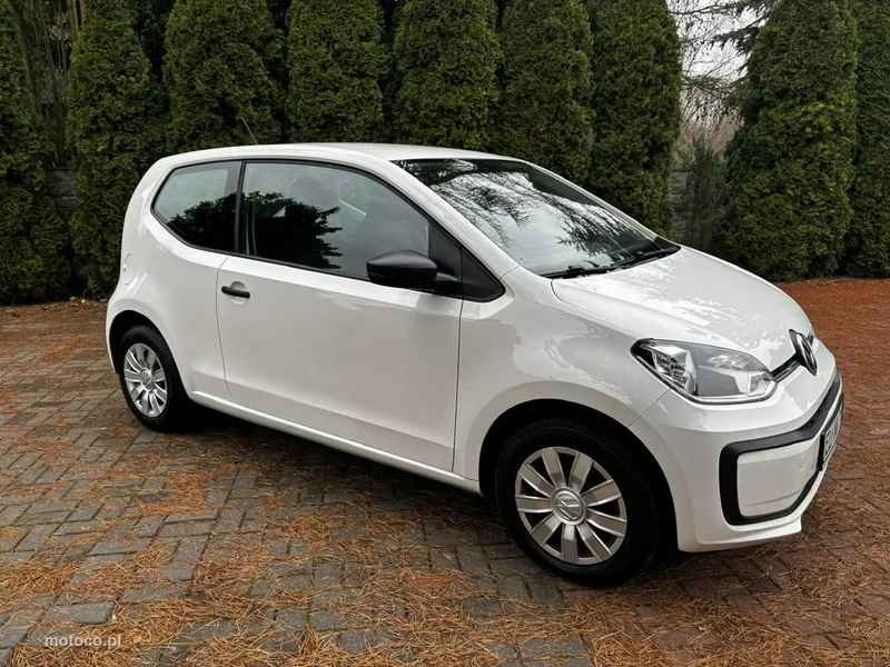 Volkswagen up! 12