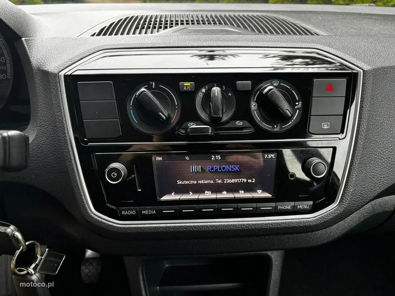 Volkswagen up! 28
