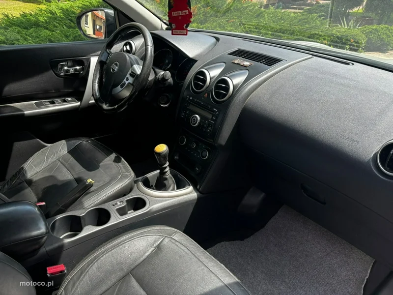 Nissan Qashqai 21