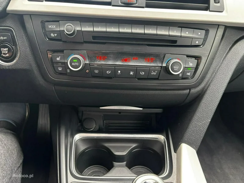 BMW Seria 3 F30 316 32