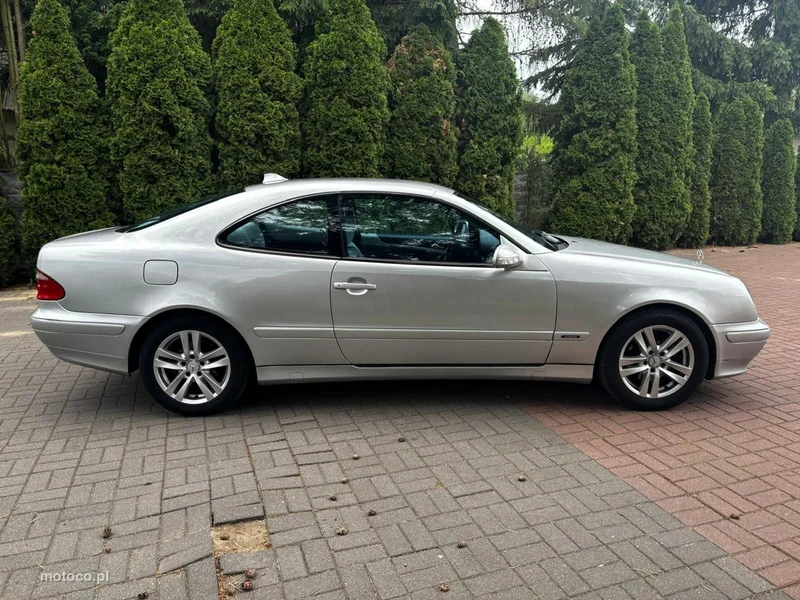 Mercedes-Benz CLK C208 CLK 200 14