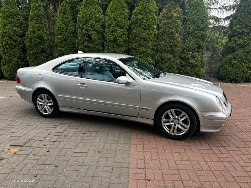 Mercedes-Benz CLK C208 CLK 200 15