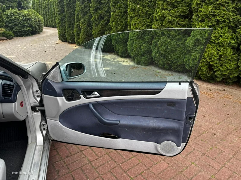 Mercedes-Benz CLK C208 CLK 200 27