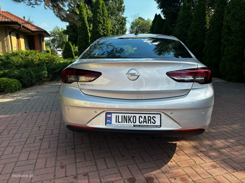 Opel Insignia B 14