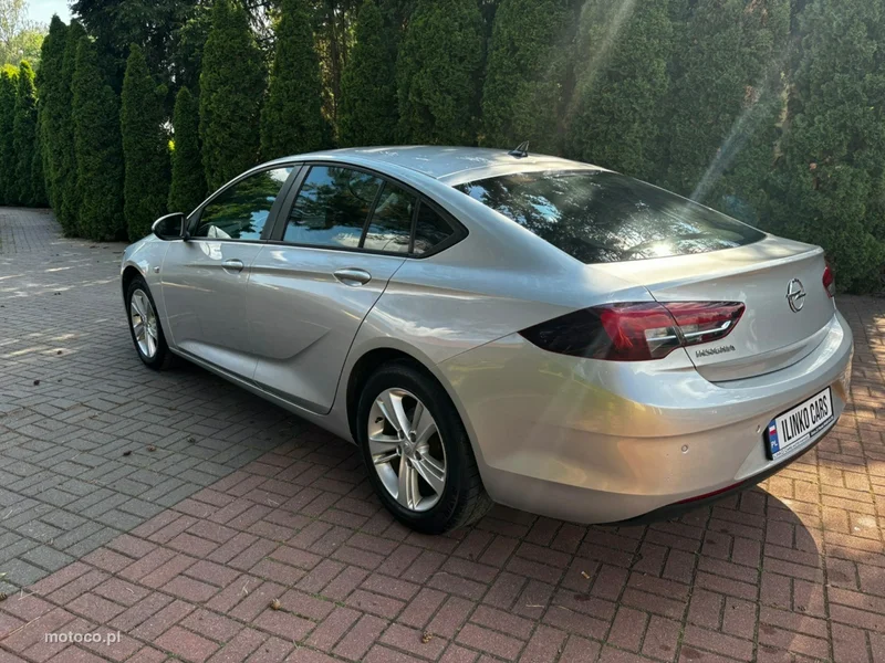 Opel Insignia B 17