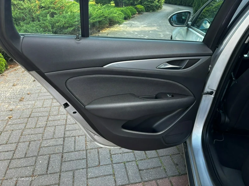 Opel Insignia B 31