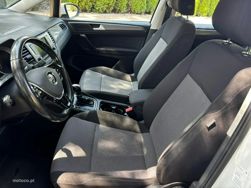 Volkswagen Golf Sportsvan VII 26