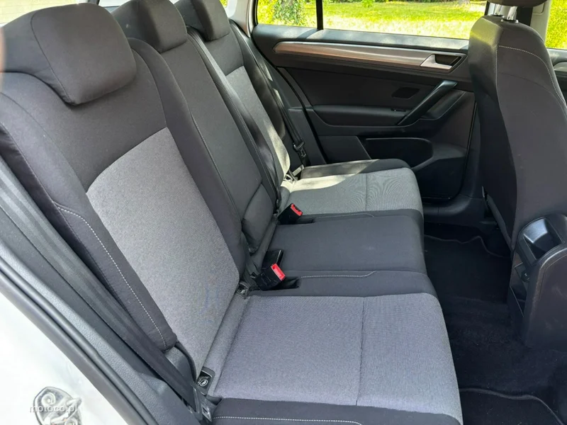 Volkswagen Golf Sportsvan VII 32