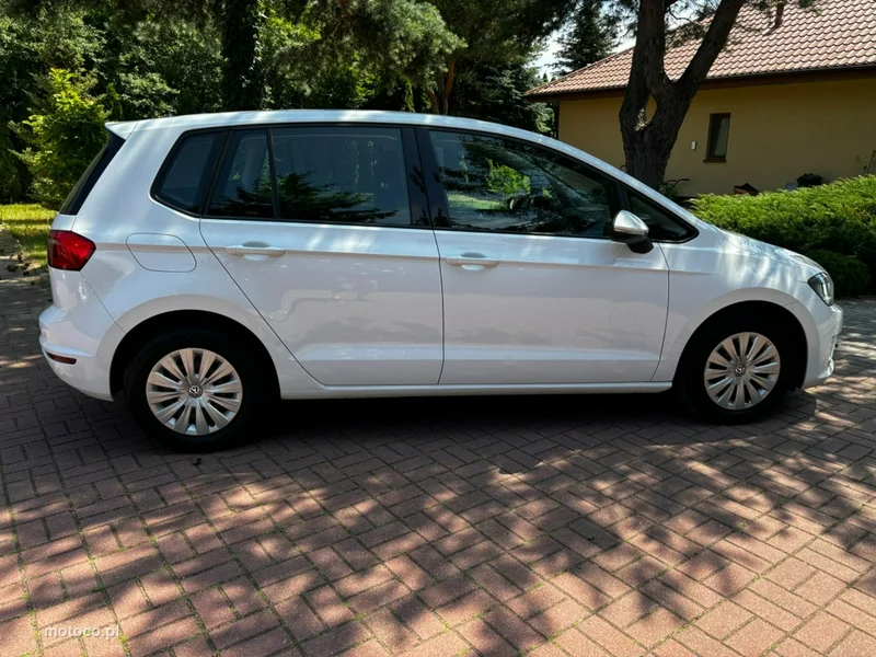 Volkswagen Golf Sportsvan VII 36