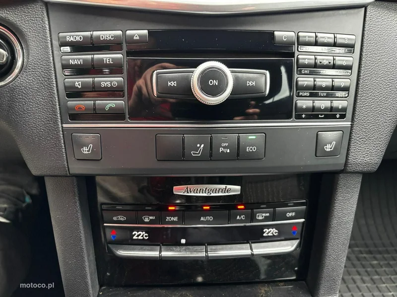 Mercedes-Benz Klasa E W212 E 200 29