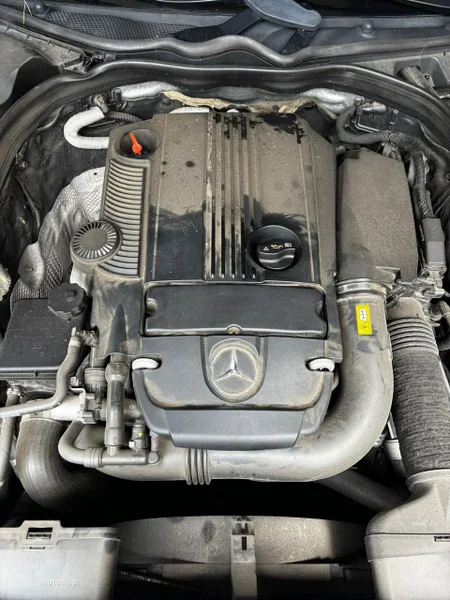 Mercedes-Benz Klasa E W212 E 200 32