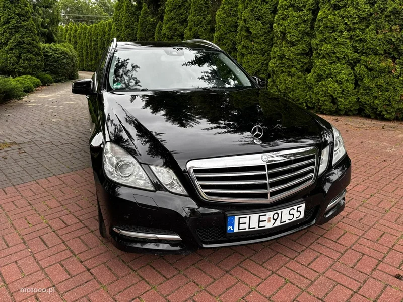 Mercedes-Benz Klasa E W212 E 200 37