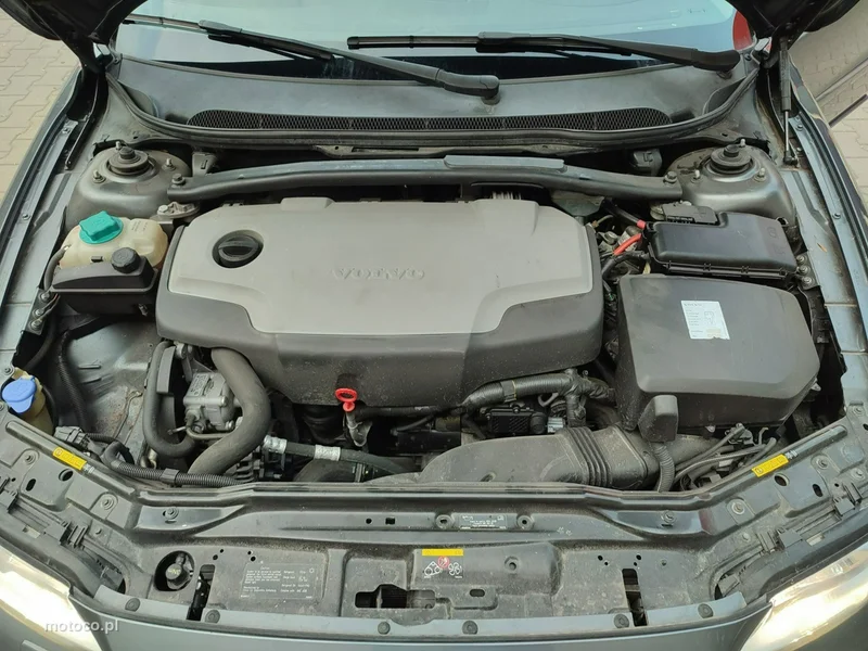 Volvo S60 29