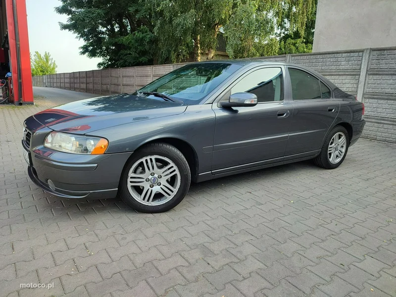 Volvo S60 5