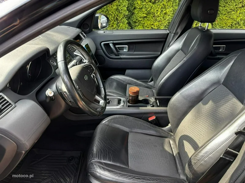 Land Rover Discovery Sport 23