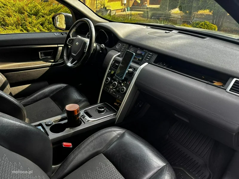 Land Rover Discovery Sport 31