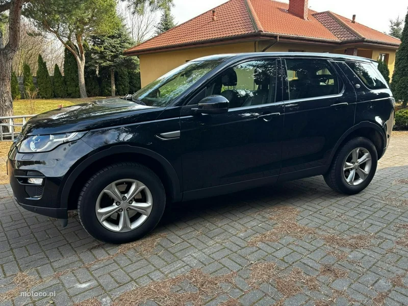 Land Rover Discovery Sport 5