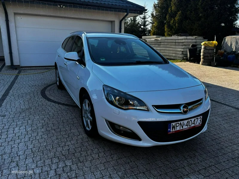 Opel Astra J 13