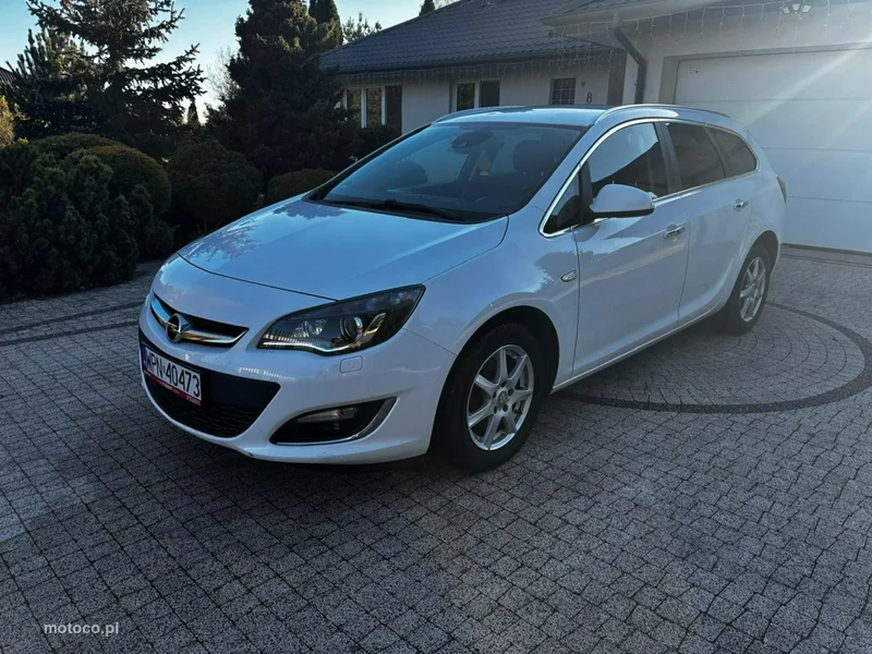 Opel Astra J 24